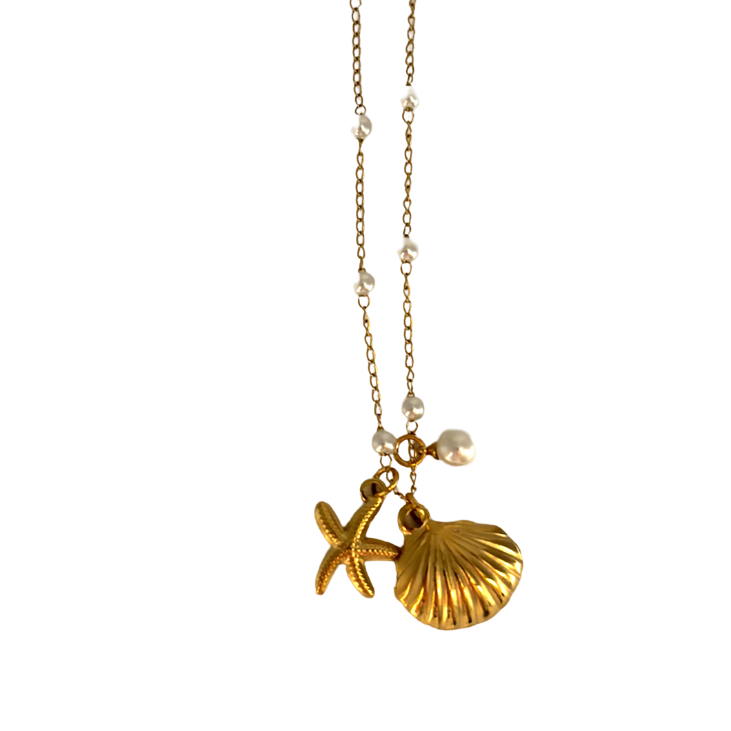 Shell Pearl Necklace